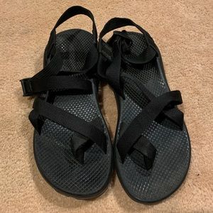 black chaco sandals